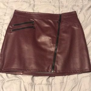 Fake Leather Express Skirt